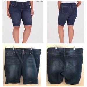 Torrid Size 26 Bermuda Shorts